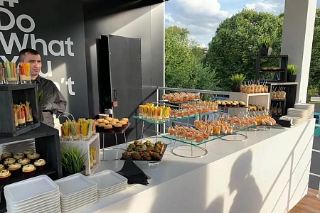 Фуршет-презентация в Samsung Galaxy Studio