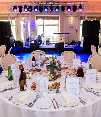 Юбилейный банкет на 100 гостей