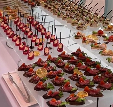 Фуршет на 130 персон Котекс