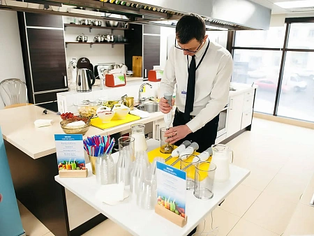 Завтрак для Девушек Компании Nestle