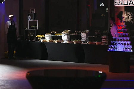 Новогодний фуршет FM Logistic