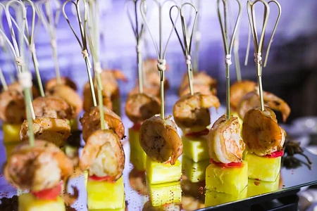 Корпоративный новогодний банкет в тематике «Нью-Йорк»