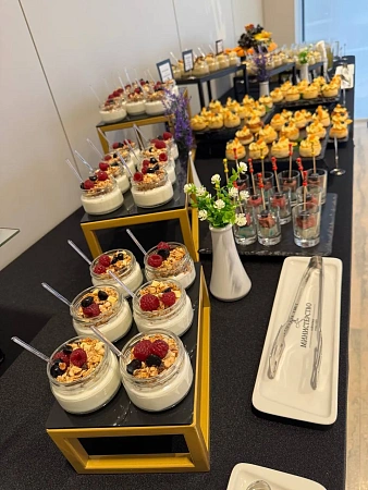 Бизнес-завтрак Стоунхедж для 80 персон