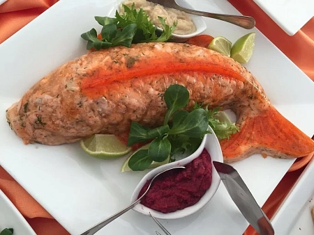 Фуршет на тест-драйв Lada