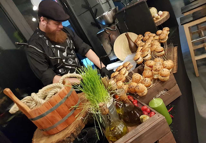 Мастер-класс «Трио» мини-бургеров (фото 2)