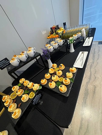 Бизнес-завтрак Стоунхедж для 80 персон