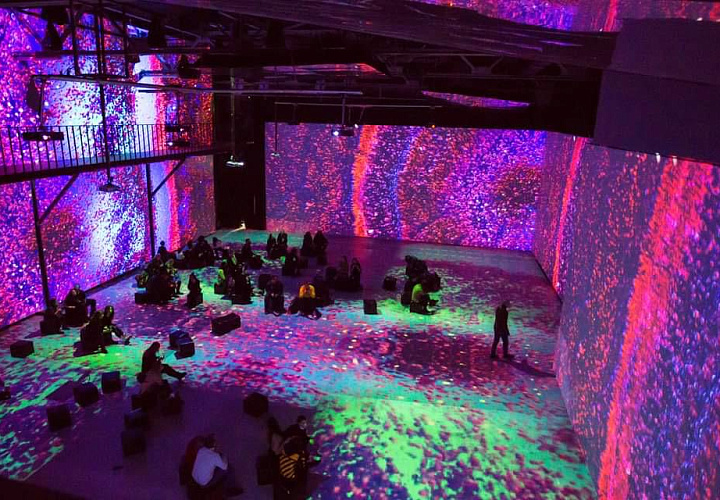 Мультимедийный зал ArtPlay