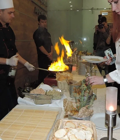 Кулинарное шоу в академии Ariston