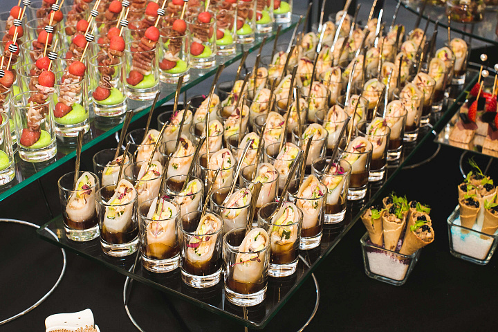 Фуршет на девичник или мальчишник фото 1