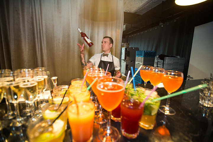 Выездной бар на девичник или мальчишник фото 4