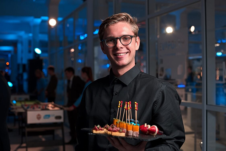 Коктейль прием на Новый год фото 2