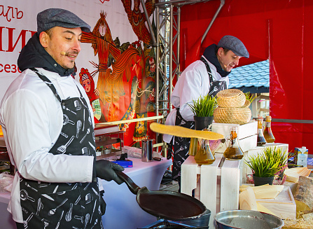 Мастер-класс по выпечке блинов