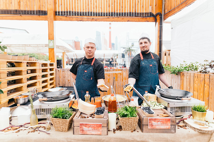 Анимационные станции  на девичник или мальчишник фото 1